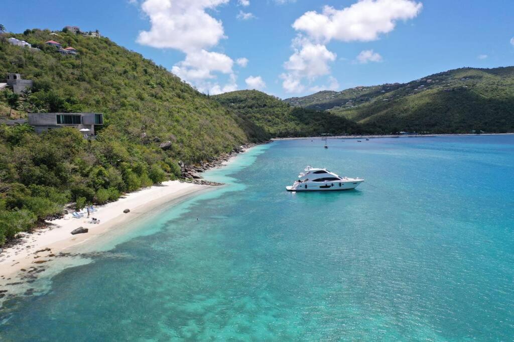 Sailfish Villa Luxury Beachfront Estate Magens Bay Cruz Bay Εξωτερικό φωτογραφία