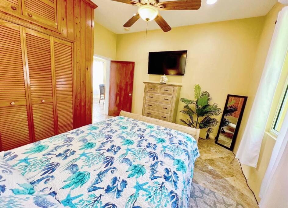 Sailfish Villa Luxury Beachfront Estate Magens Bay Cruz Bay Εξωτερικό φωτογραφία